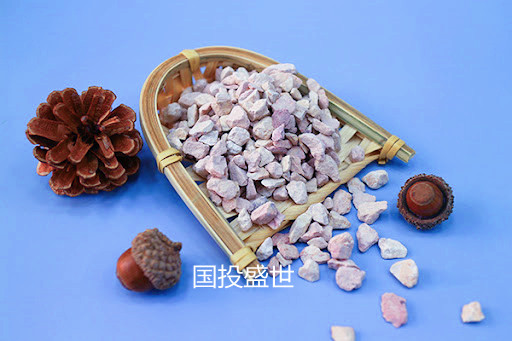 沸石在農(nóng)業(yè)中的營養(yǎng)素與保水作用