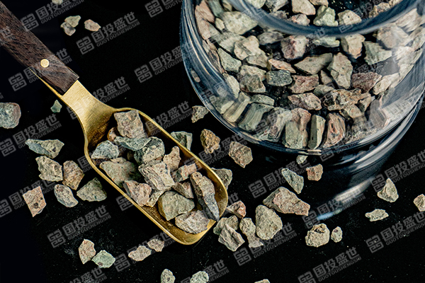 為什么說沸石是一種優(yōu)秀的天然納米材料？