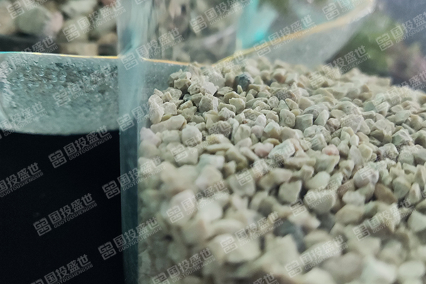 為何沸石可用于豬預(yù)混料中？
